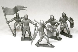 Marx Medieval Knights 5 54mm Figures 1950s Sir Valiant Castle Playset Lot - £15.40 GBP