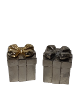 Godinger Silver Art Co Gift Box Bow Salt &amp; Pepper Shakers Gold &amp; Silver Tone - £4.56 GBP