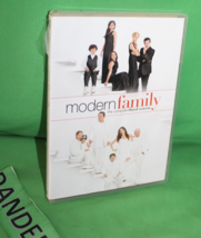 Modern Family Complete Third Season Television Series DVD Movie - £7.90 GBP