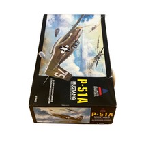 Vintage 1994 Accurate Miniatures P-51A Mustang 1:48 Scale Model Kit New Open Box - £19.97 GBP