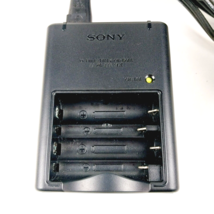Genuine Sony BC-CS2A Ni-MH Battery Charger for Rechargeable AA &amp; AAA Size - £6.19 GBP