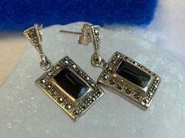 Sterling Silver Earrings 5.08g Fine Jewelry Black Stone Marcasite Dangle Studs - £23.70 GBP