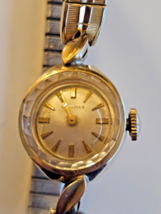 Vintage Longines Ladies Watch 10kt Gold Filled, Presentation Box works runs - $259.91