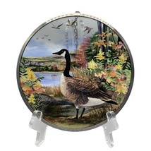 Canada Handmade Stained Glass Canada Goose Sun Catcher 6 1/2&quot; diameter Gift - £12.62 GBP