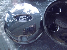 2004 EXPLORER EXPEDITION CENTER  HUB CAP  L24-1AO96-AD USED FORD OEM  - £38.69 GBP