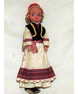 Vintage costume doll, classic European folklore costumes 9.8&quot; - $190.06 MXN