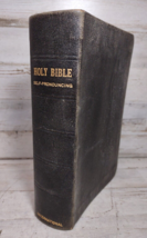 Vintage Holy Bible Self Pronouncing Edition International Bible Faux Leather - £14.57 GBP