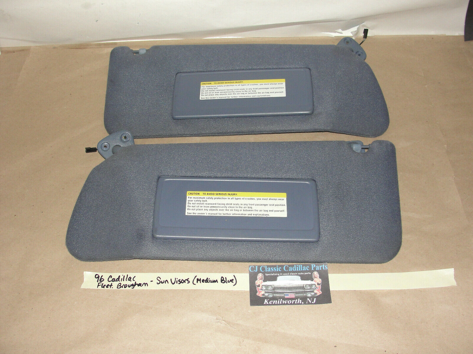 OEM 96 Cadillac Fleetwood Brougham RWD SUN VISORS WITH MIRROR (PAIR) - Med. Blue - $123.74