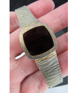 RARE 1980&#39;s DIGITAL WATCH womens HANTRONIX ITALY with RED LED DISPLAY! - €64,60 EUR