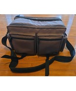 Fotima  Large Camera Bag (Coffee Color) Great - $620.85 MXN