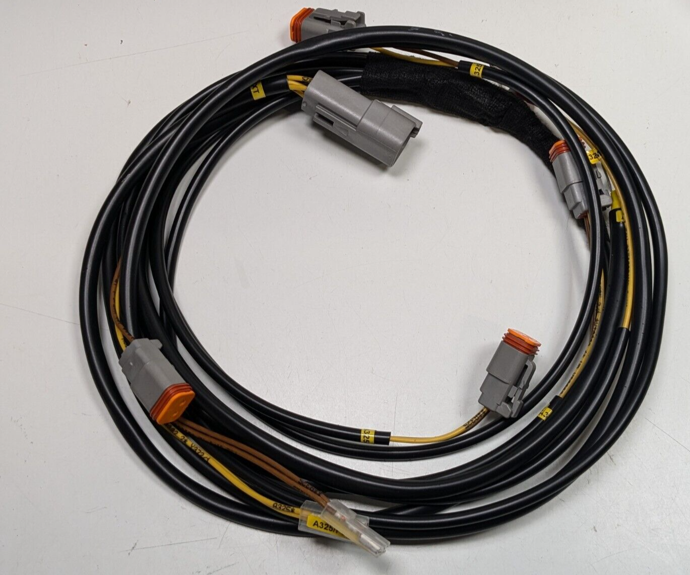 NEW Rosenbauer STINGER HRET - 1.4M Cable Assembly Part# 847833-001 - $74.24