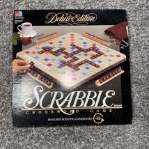 Milton Bradley 4034 Scrabble Deluxe Edition Board Game - $686.25 MXN