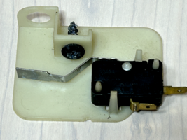 Frigidaire Dishwasher Float Switch 1542098 - $8.67