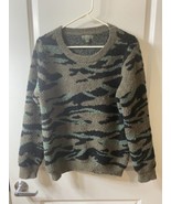 Barefoot Dreams Women&#39;s Small Cozy Chic Seaside Green Camo Crewneck Sweater - $39.59