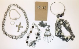 Vintage to Now Silver Tone Jewelry Lot Necklaces Earrings Bracelets Unte... - £18.09 GBP