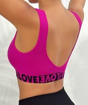 Comfy &amp; Breathable Wireless Sports Bra Womens Medium Pink Rosey Red BNWOT - £11.19 GBP