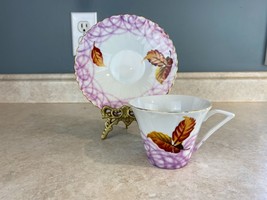 Kikusui China White w/Pink Swirl &amp; Gold Trim Tea Cup And Saucer Set Leaves - $15.83