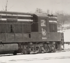 Central Railroad of New Jersey CNJ #2403 H24-66 Locomotive Train Photo Bethlehem - $9.49