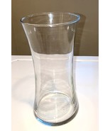 Clear Glass Vase flowers candles 8 Inches Tall - $332.44 MXN