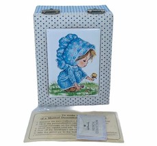 Hallmark Music box 1974 vtg blue bonnet girl musical collection Treasures simple - £23.70 GBP