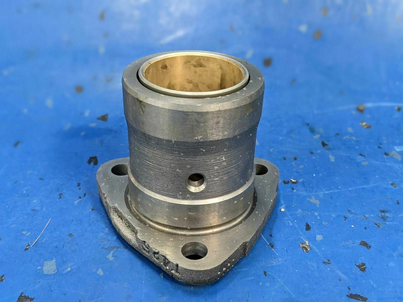 Detroit Diesel End Bearing 5197236 - $29.00
