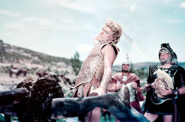 Alexander The Great Featuring Richard Burton 24x18 Poster - £18.89 GBP