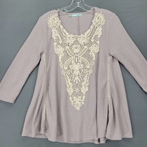 Maurices Women Sweater Size L Purple Stretch Lavender Preppy Lace 3/4 Sleeve Top - £7.79 GBP
