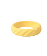 Vintage Bakelite Bangle Bracelet Yellow with Twists 2.5 Inches Diameter - £14.06 GBP