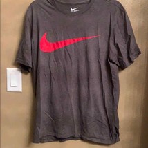 Nike Men’s Grey T-Shirt with Red Smoosh (L) - $21.78