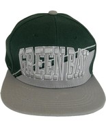 Green Bay City Name Diagonal Split Color Font Snapback Baseball Cap (Gre... - $27.28 CAD