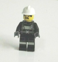 Genuine Lego City Fireman In Very Good Condition (Pre Loved) - £6.84 GBP