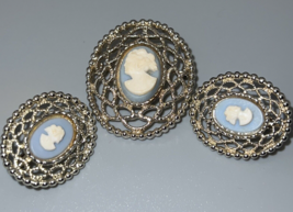 Sarah Coventry Cameo Brooch and Earrings Set - £27.96 GBP