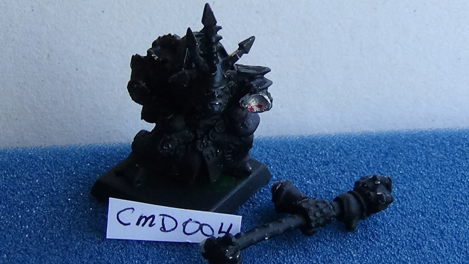 Primary image for Warhammer Chaos OOP Classic Metal Sorcerer w/ Staff Primed Black