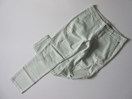 ANTHROPOLOGIE Pilcro Hyphen in Mint Green Destroyed Stretch Chino Pants 29 - £21.45 GBP