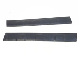 Pair Of Front Door Moulding OEM 2010 Honda CR-V - $27.76