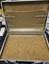 Vintage American Tourister Escort Hard Shell Briefcase No Key 18x13x4 - $39.48