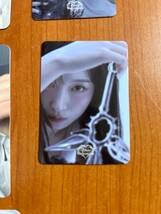 HAEWON NMIXX Official APPLEMUSIC POB Photo Magnet Album &#39;Blue Valentine&#39;... - €12,32 EUR