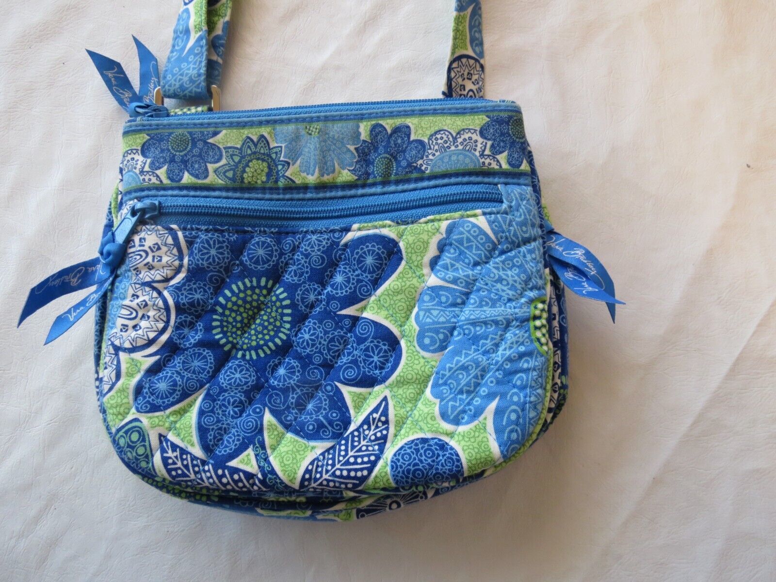Vera Bradley Doodle Daisy Retired crossbody small handbag purse shoulder... - $25.73