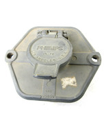 Phillips 15-76 7-Way Socket Breaker Outdoor Round Die-Cast Split Pin J560b - £15.65 GBP