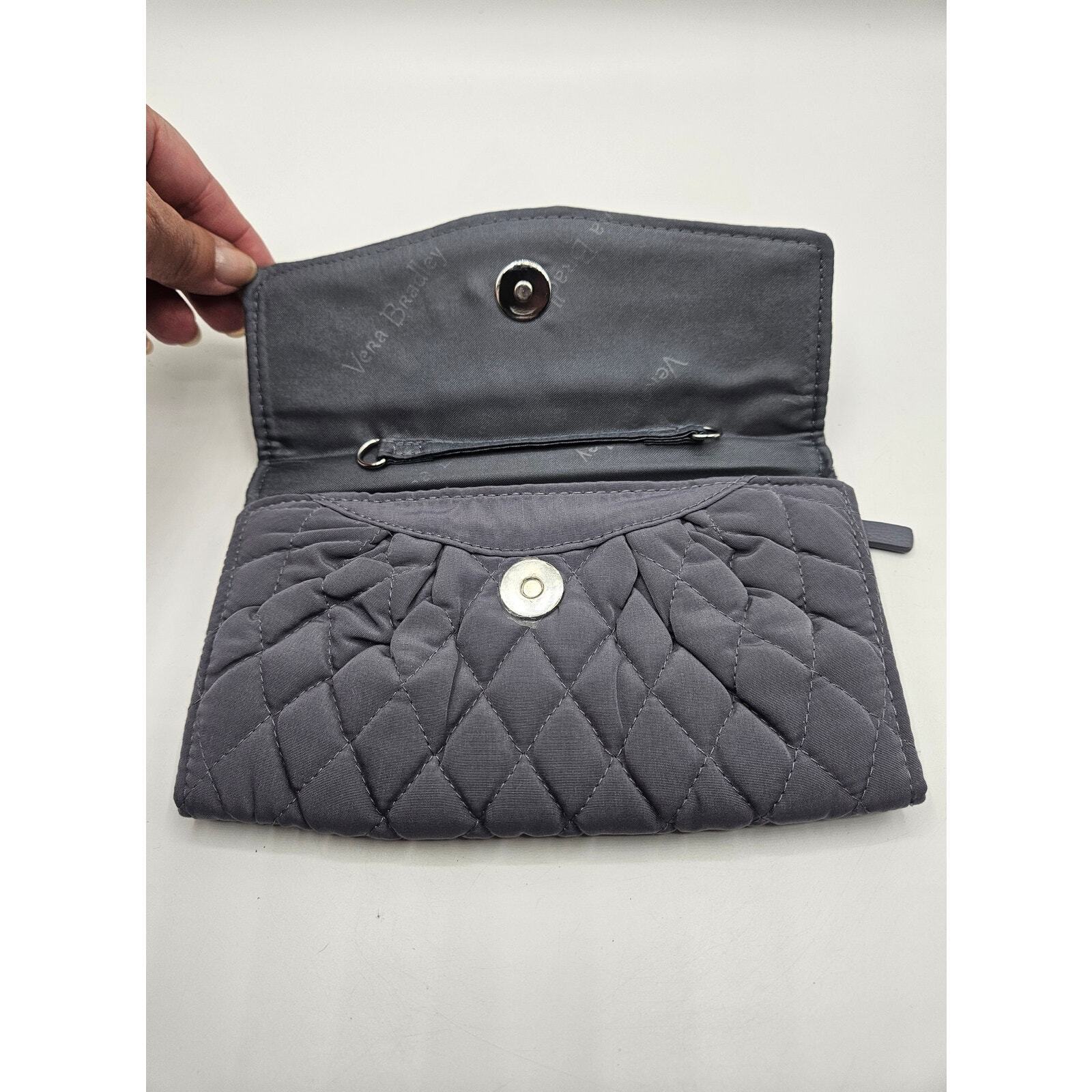 Vera Bradley Women's Gray Bi Fold Wallet Quileted Card Slots Zipper Pouch Item image 3
