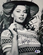 Sophia Loren Autographed Hand Signed 8x10 Photo Lovely Beckett Certified B90324 - £103.90 GBP