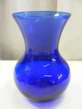 Vintage Cobalt Blue Glass 7&quot; Bulbous Vase 11-c - $590.26 MXN