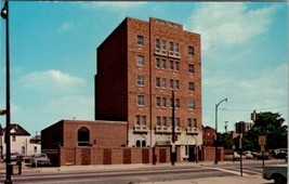 Indianapolis Indiana The Lucille Raines Residence Postcard Z18 - £5.59 GBP