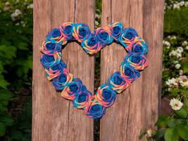 heart wall decor - £15.02 GBP