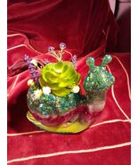 Large SNAIL Planter Vase Gorgeous Layered Mixed Media Fun Desk Decor She... - $458.22 MXN