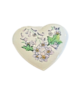 Brooch Heart Flower Pin Marked Avon Ceramic Purple Violet Pansy Flower V... - £9.67 GBP
