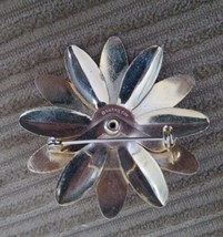 Vintage Sarah Coventry Brooch Pin Gold Tone Flower  - $14.84