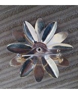 Vintage Sarah Coventry Brooch Pin Gold Tone Flower  - $20.29 CAD