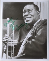 Louis Armstrong Signed Photo - Satchmo - Pops w/COA - £651.34 GBP