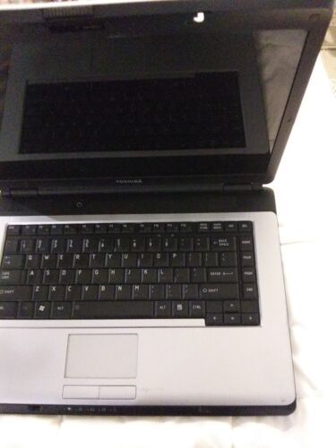 Toshiba satellite pslb8u- laptop - $64.52